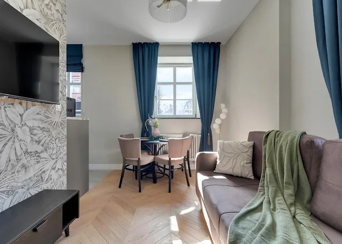 Budynek Dyrekcji By Browar Hevelius * Gdansk